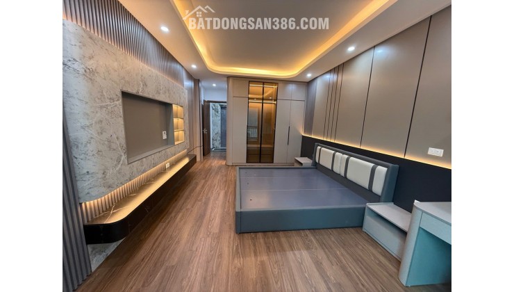Bán nhà đẹp Hoa Lâm, Long Biên. Thang máy, Ô tô 45m2, 5 tầng Dưới 9.8 tỷ